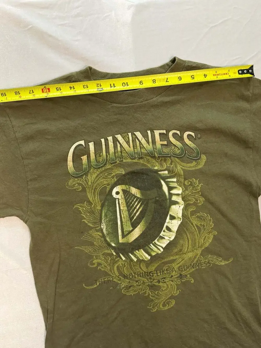 Guinness Official Merchandise Olive Green Bottle Cap Graphic T-Shirt